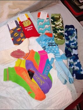 Assorted Womens's Colorful Crew & Ankle Socks - Mixed Colors